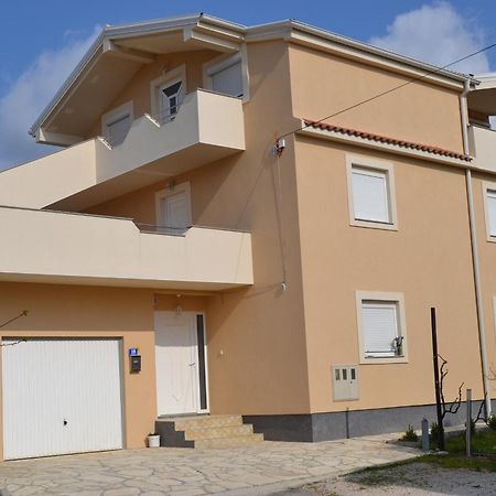 Apartments Danijela ザダル エクステリア 写真