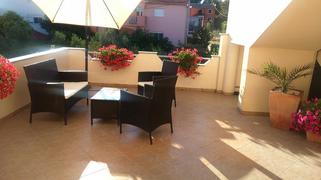 Apartments Danijela ザダル エクステリア 写真