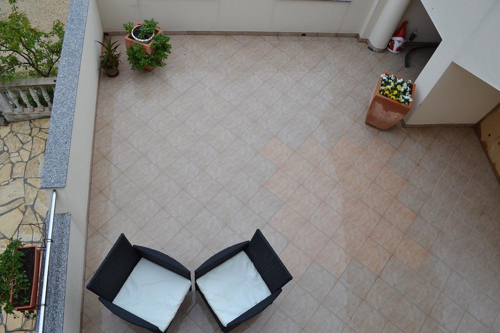 Apartments Danijela ザダル エクステリア 写真